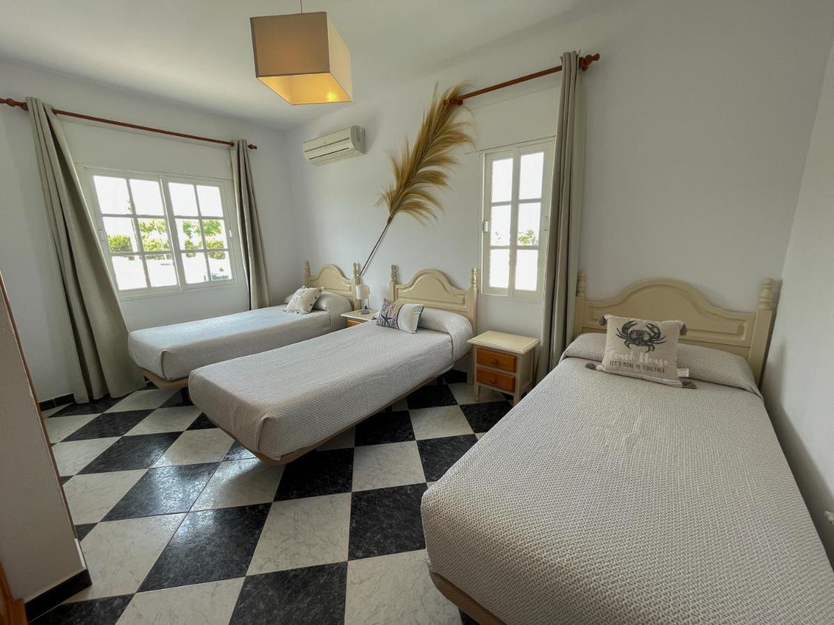 Hostal Del Faro Conil De La Frontera Dış mekan fotoğraf