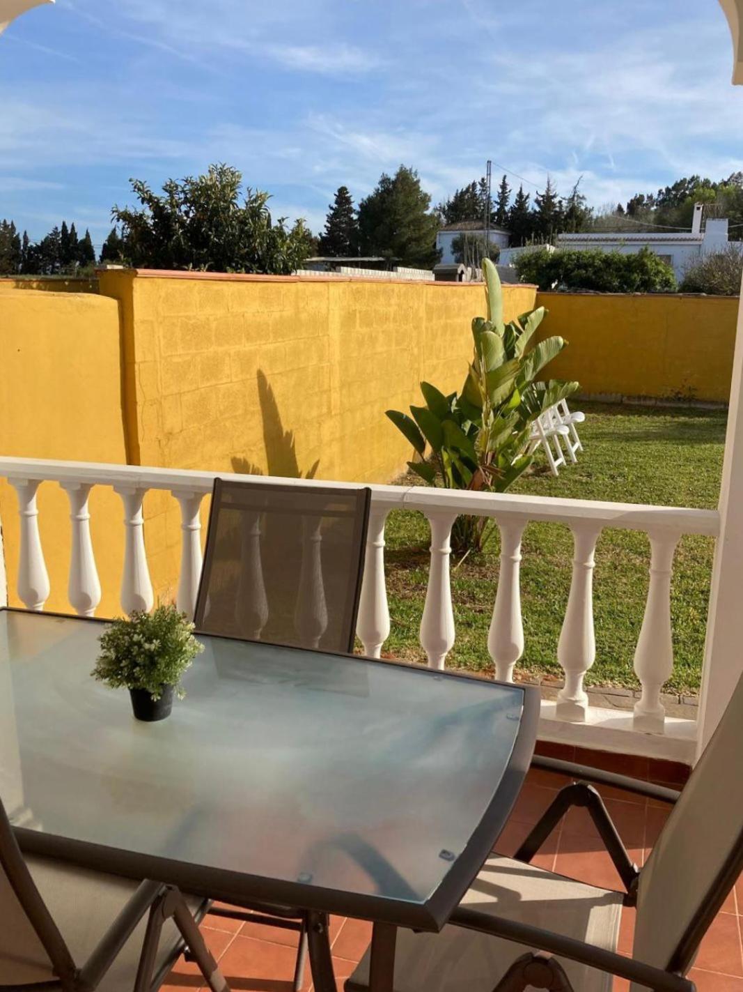 Hostal Del Faro Conil De La Frontera Dış mekan fotoğraf